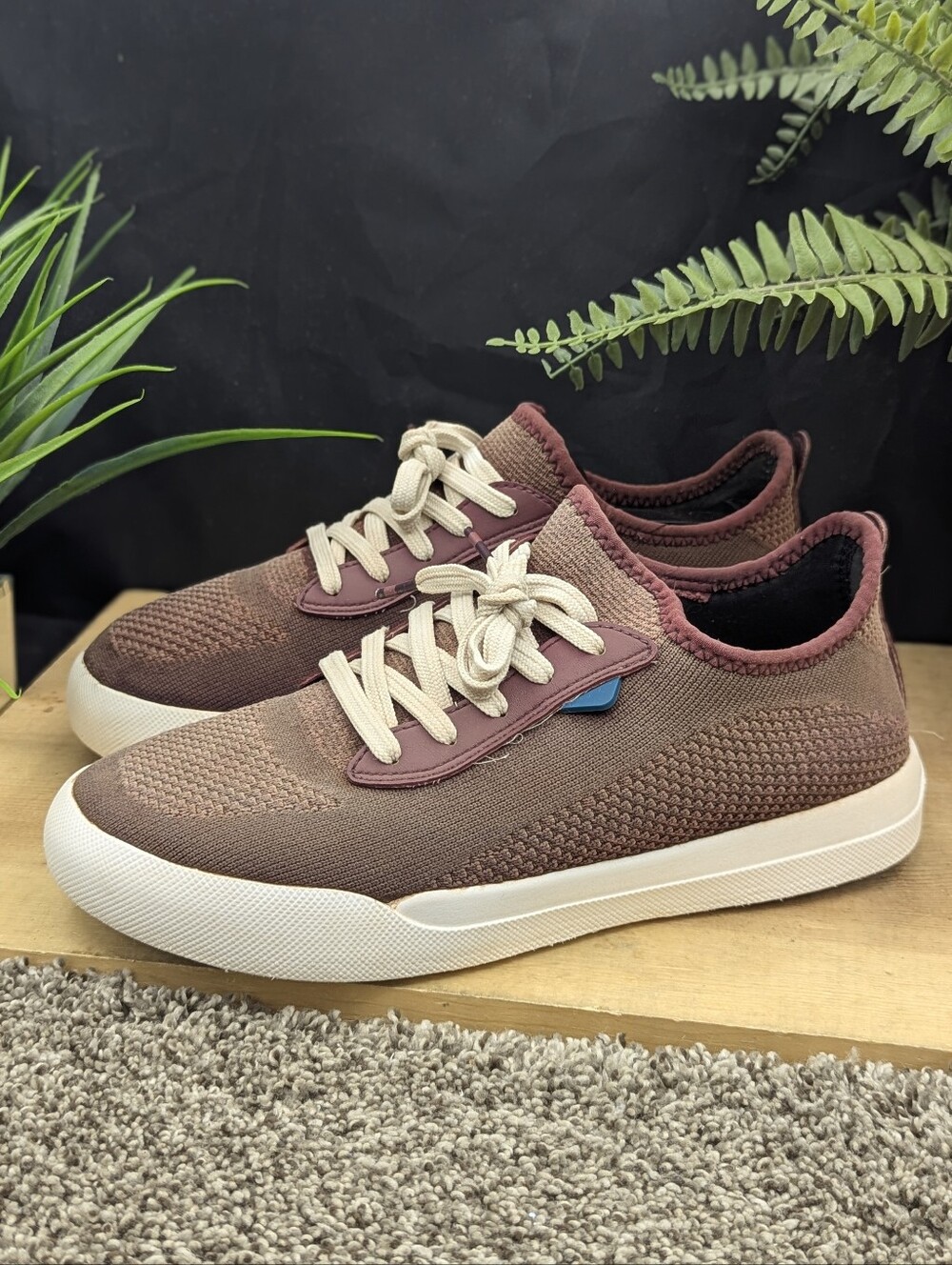 Vessi Weekend Waterproof Women's Size 8 Casual Comfort Walking Shoes Disc Golf